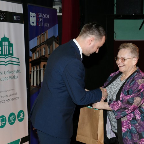 Inauguracja Ustrzyckiego Uniwersytetu Trzeciego Wieku
